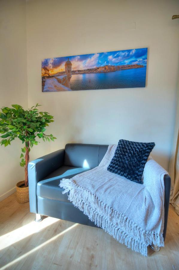 Appartement Comfy 1 Bedroom - Sun Terrace & Sea Views Gbuh1-1